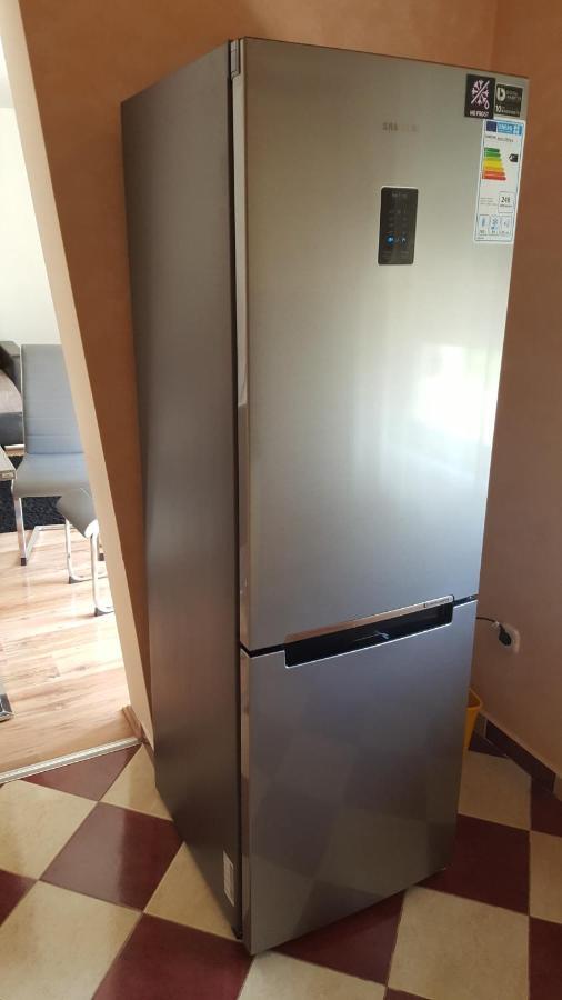 Kristaly Apartman Szeged Ngoại thất bức ảnh